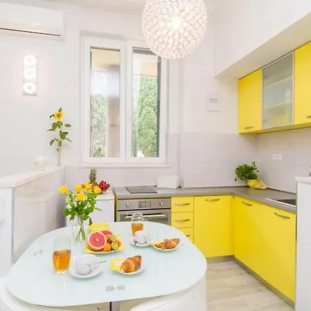 Apartamento Noxy - Studio With City View *