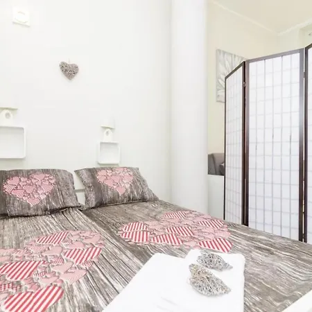 Noxy - Studio With City View Apartman